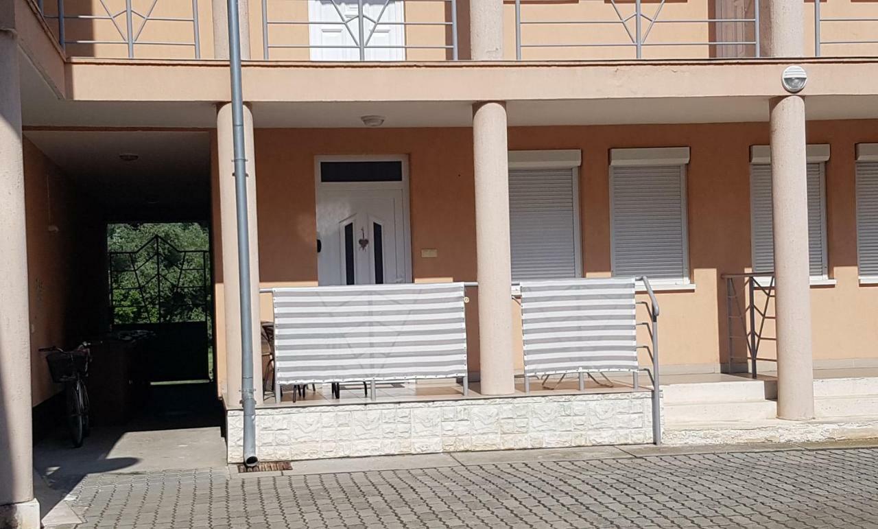 Csodaviz Apartman Harkány Buitenkant foto